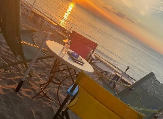 Niko's - Beautiful Sea View !